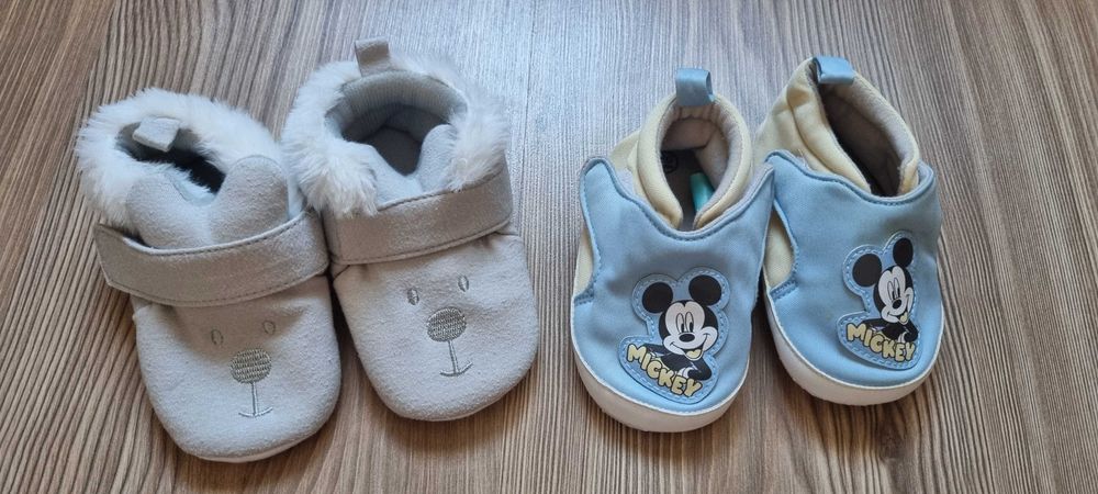Papuci pentru bebe