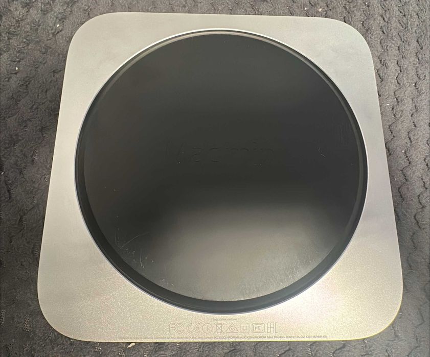 Mac Mini Late 2014 A1347 1,4 GHz Dual-Core Intel i5 4GB RAM 250GB SSD