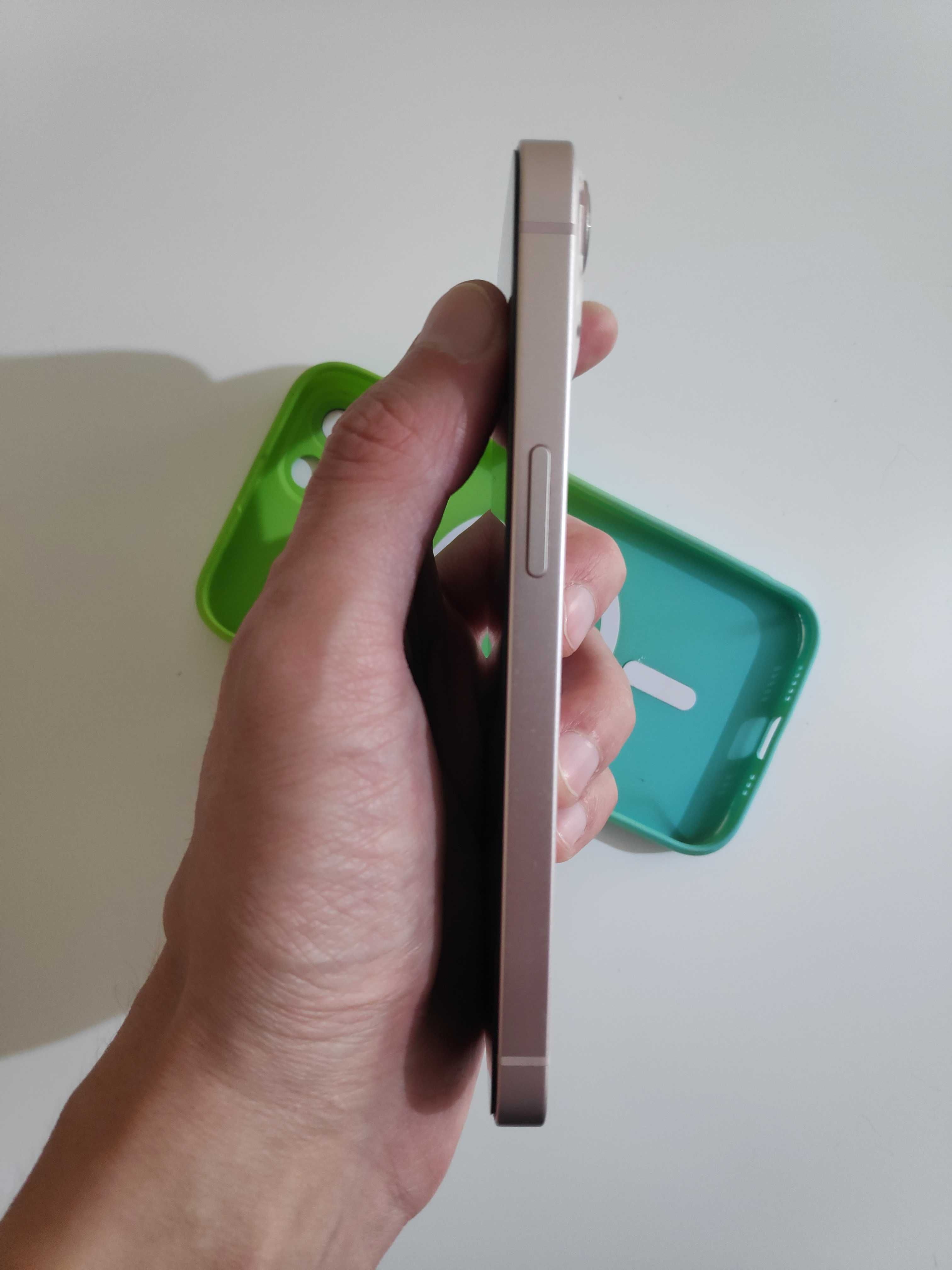 Айфон 13  iPhone 13 Apple A 15 Bionic 5G