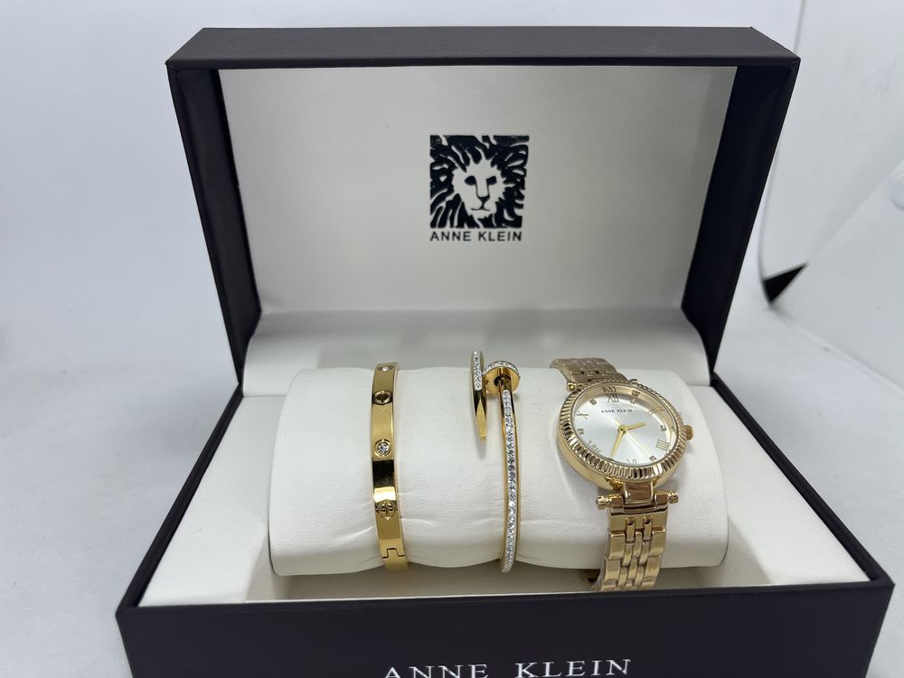 Часы Anne Klein Женский подарочный набор