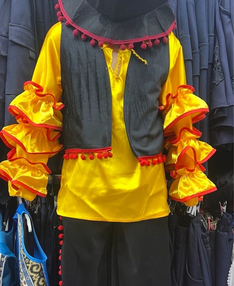Прокат национальные казахские платья и костюмы