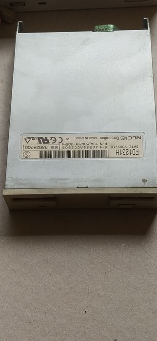 Части PC, DVD, CD-R, други