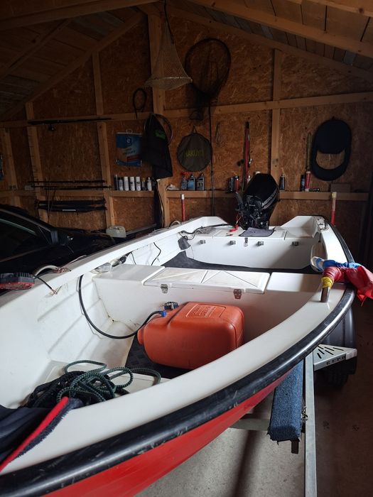 FIBROMARINE 380 an 2021+ motor Mercury 15 cp an 2022