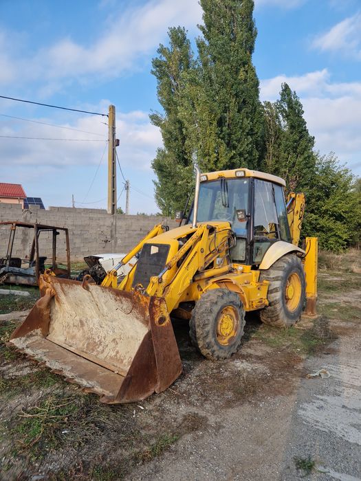 Buldoexcavator JCB 3CX  An 2001