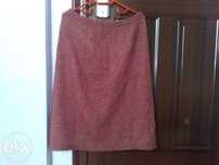 Fusta / dama / culoare / grena / simpla / din / pna /