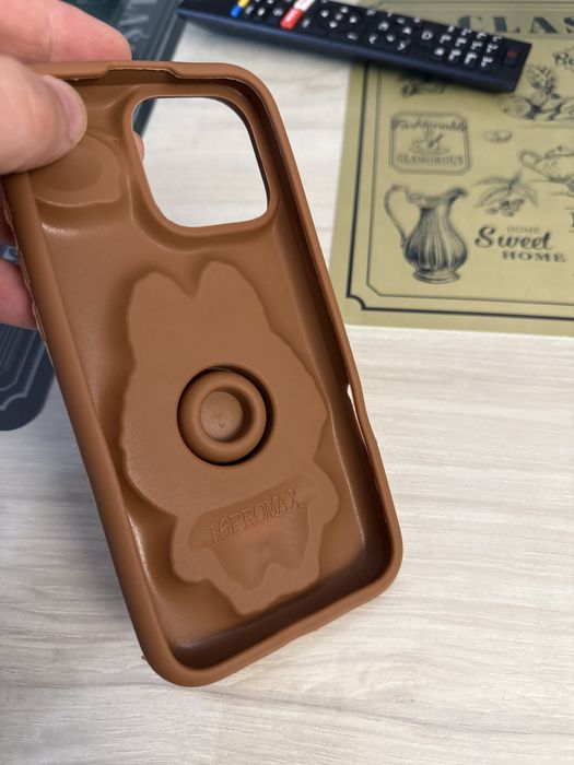 Husa Iphone 16 Pro Max LaBubu parfumata noua