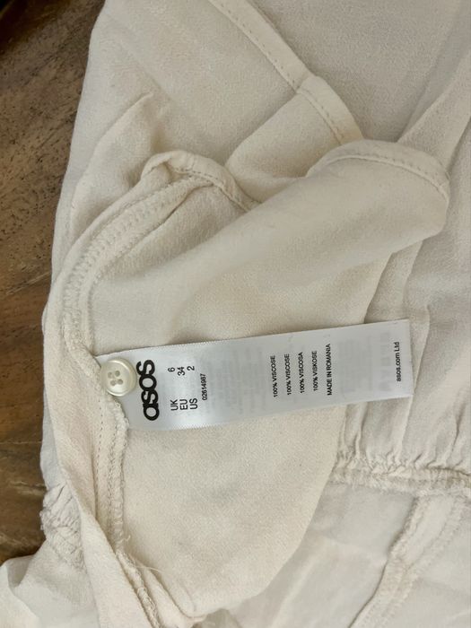 Maiou alb crem Asos XS S top tricou bluza vara vaporoasa plaja volane