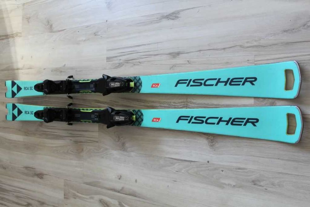 FISCHER RC4 World Cup SC 160cm, 155cm, 150cm  2025