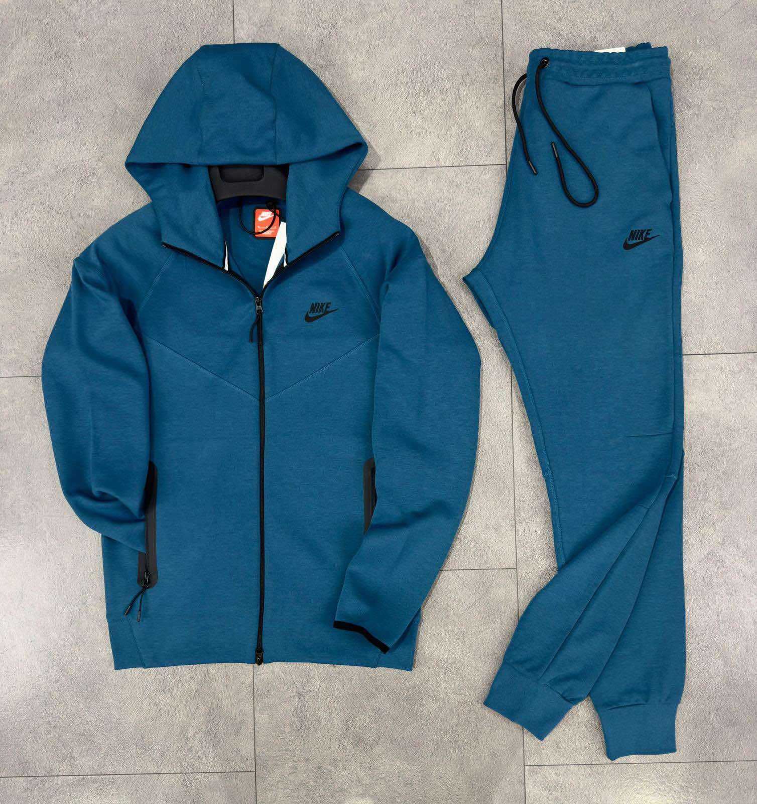 Мъжки Екипи Nike