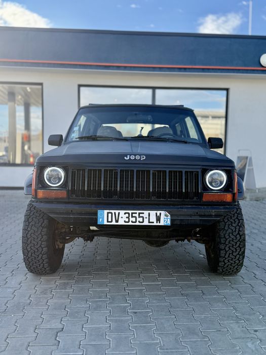 Jeep Cheorche XJ 2.5