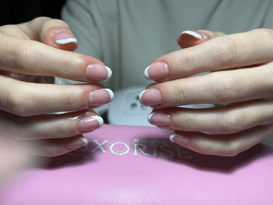 Manichiura semi, gel si poly gel