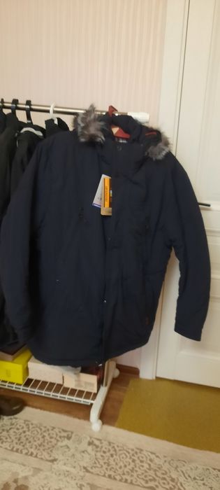 Продам куртку мужскую, новая,