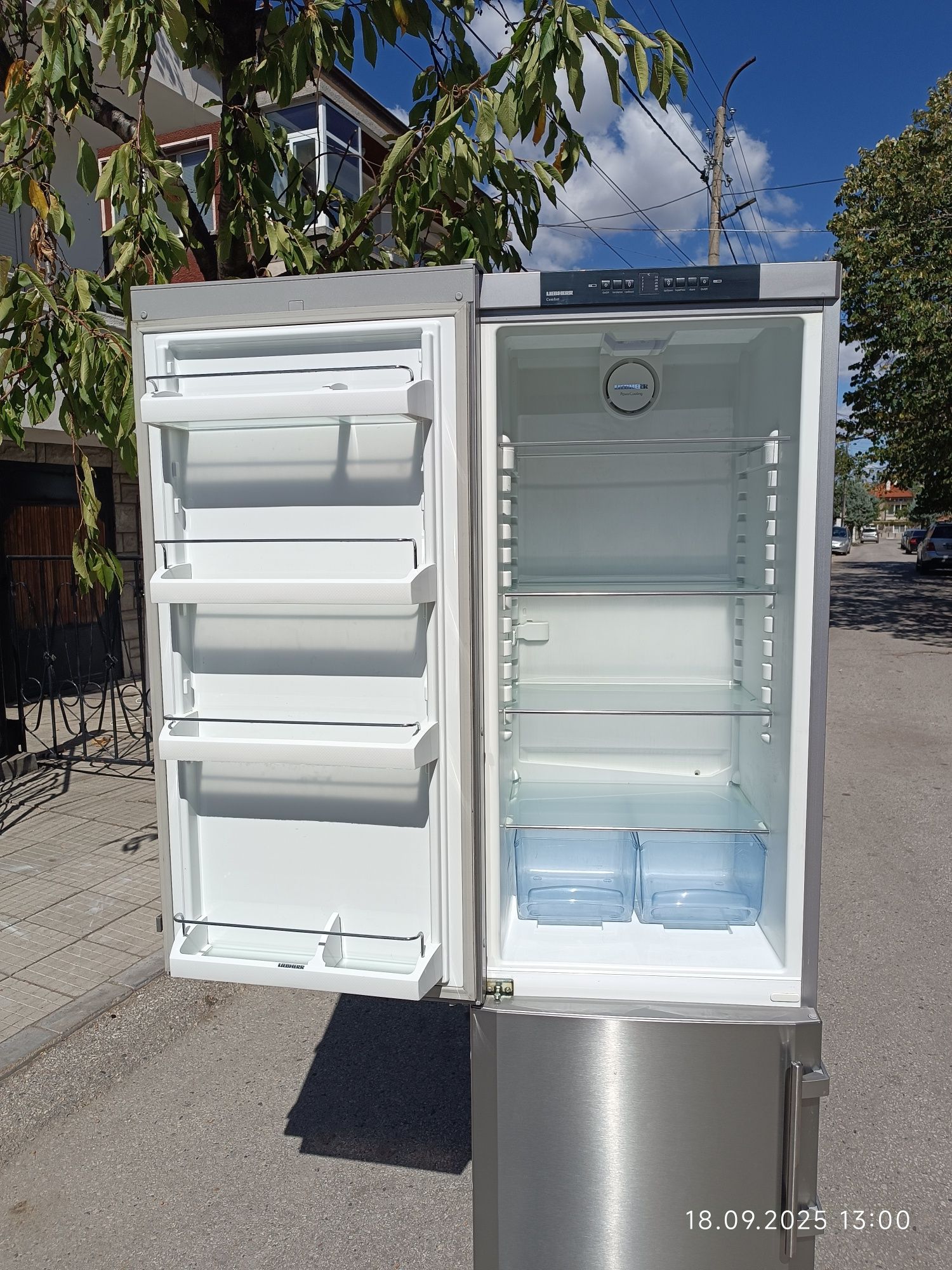 Хладилник liebherr височина 2 м