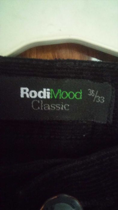 Продам вельветовые брюки фирмы RODI.Производство Турция.Цена окончател