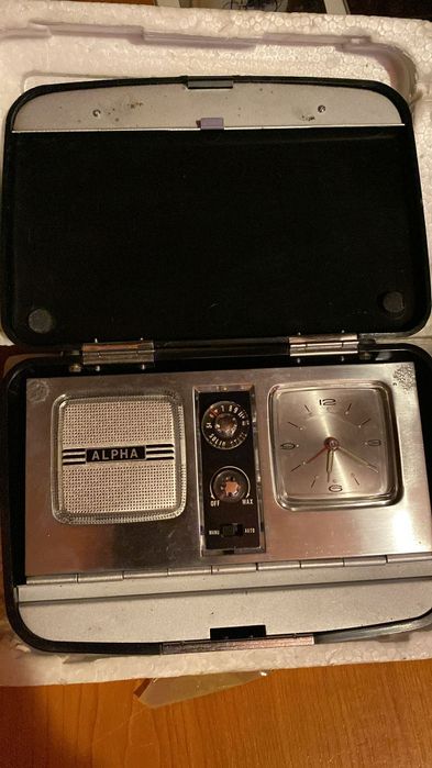 Ceas radio alpha