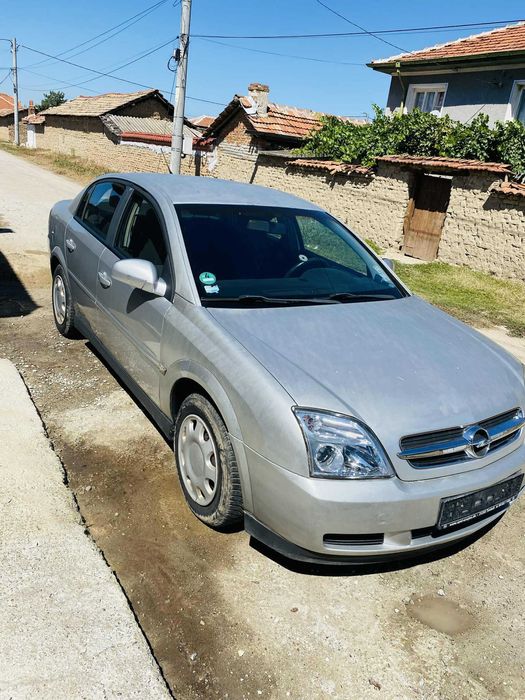 Продавам opel vektra c 2005