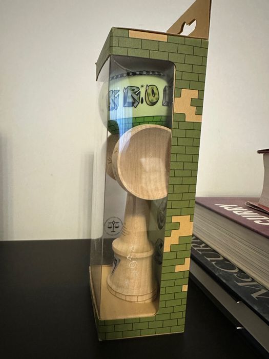 Kendama krom Scags OG Mod
"Magnolia”