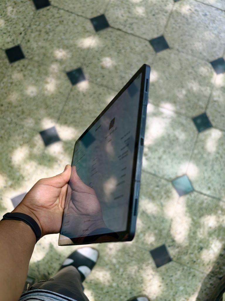Samsung Galaxy Tab S9 Plus 5G Dual Sim

Xususiyatlari:

* Model
