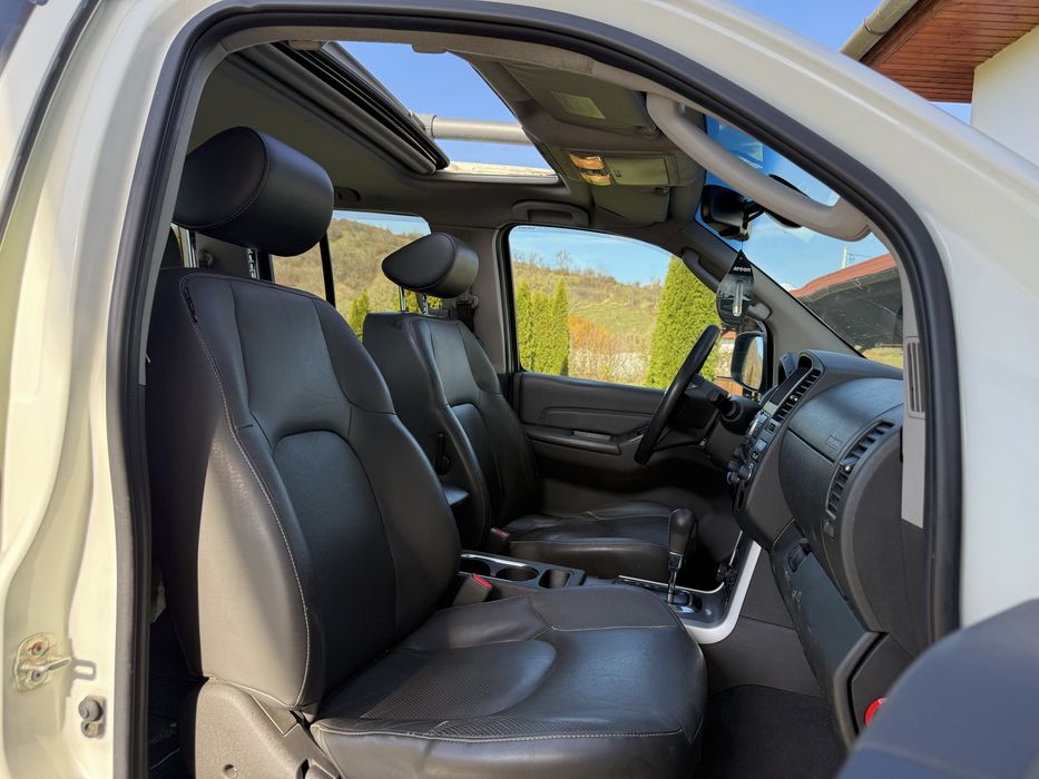 Nissan Navara Pickup 3.0 V6 2013 AutoUtilitar Bose Full