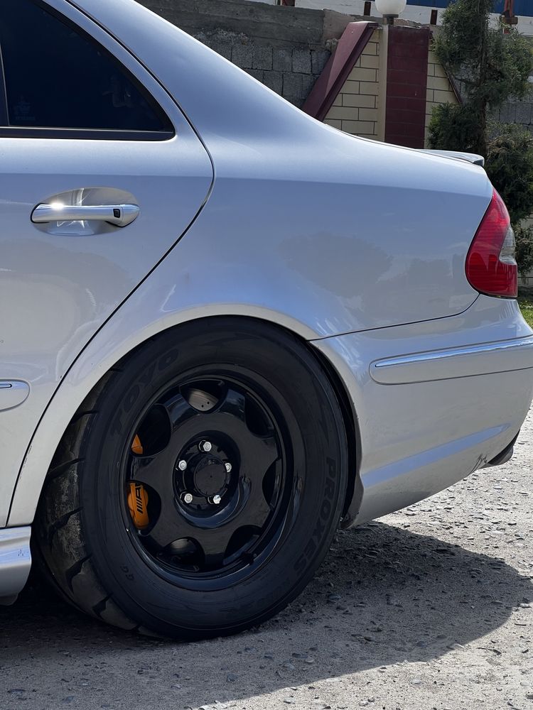 Toyo R888 255/50R16