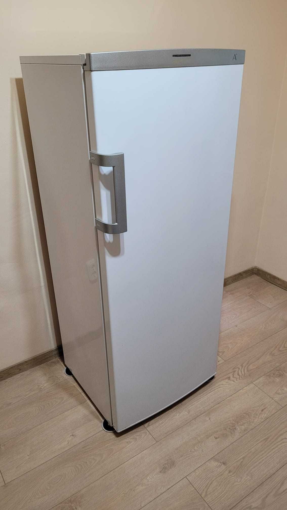 Congelator Arctic cu 6 sertare
