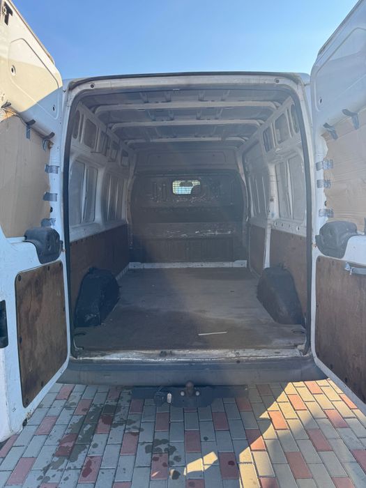 Ford tranzit 2.2