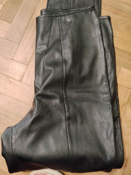 Дамски лот палто от изкуствен косъм + кожен клин+ пухена яка