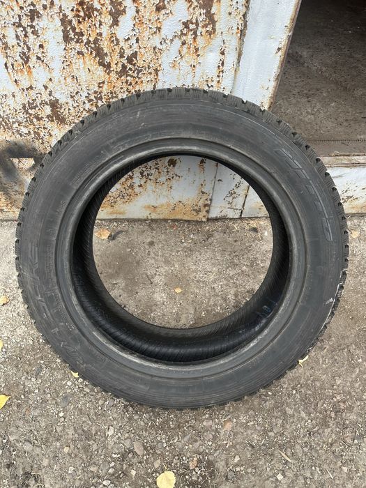 Продам зимние шины