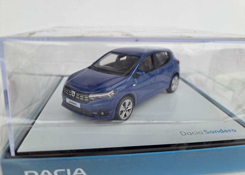 Dacia Logan 3 & Spring Norev 1:43