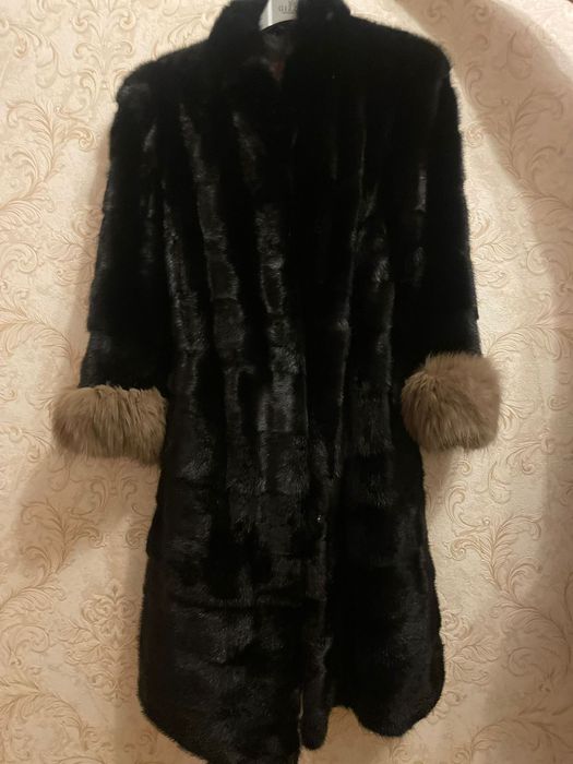 Продается шуба норковая