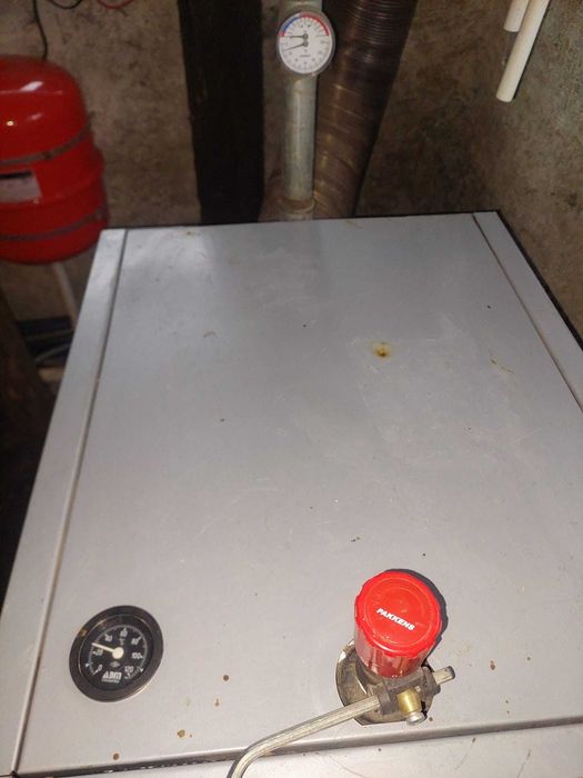 Centrală lemne fontă Gobe