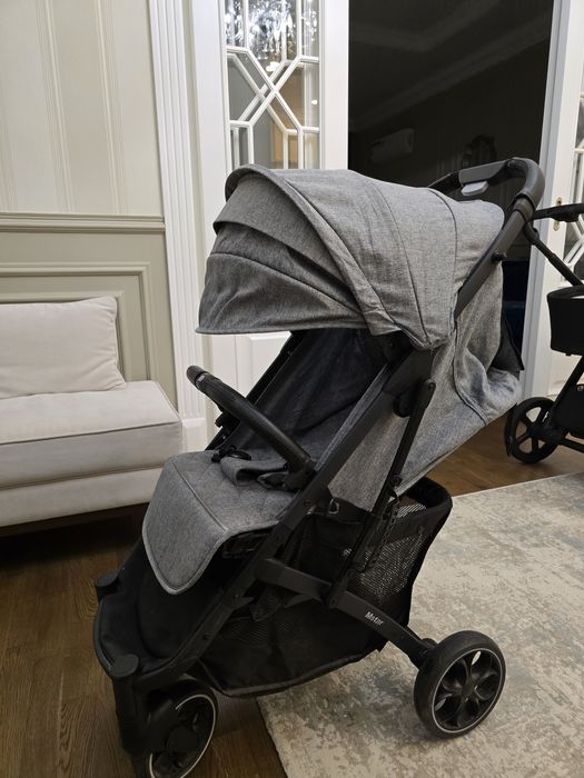 МStar коляска прогулочная