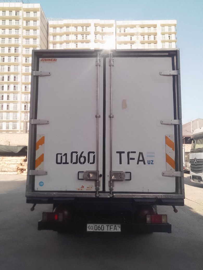 Isuzu refrigerator