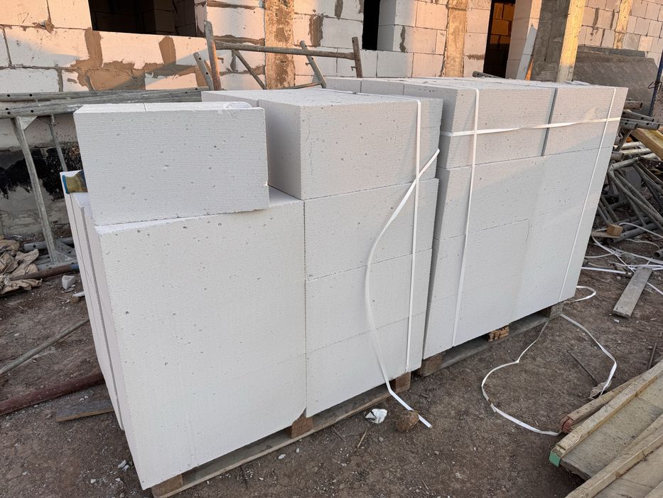 Продам газоблок D500 300х300х650 и клей