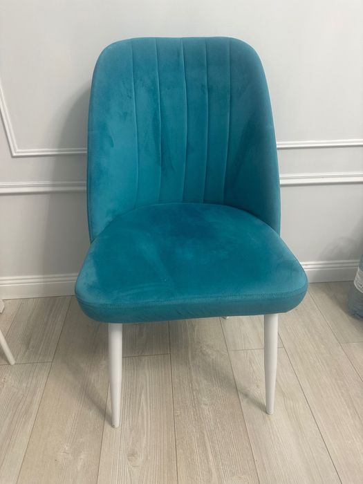 Продаются Стулья 4 шт