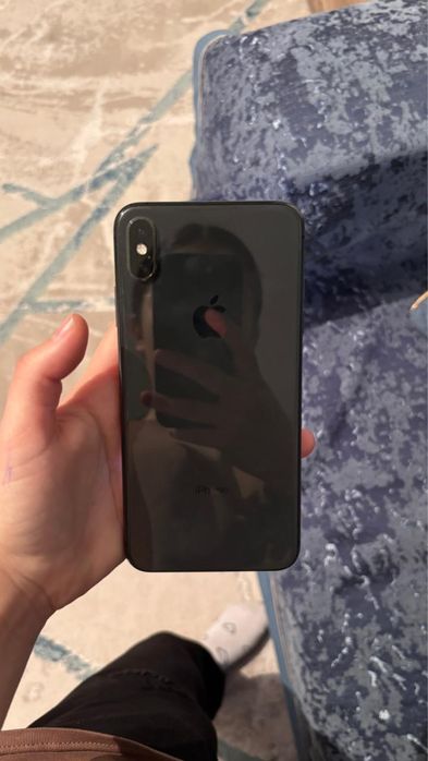 Айфон XS MAX продам телефон