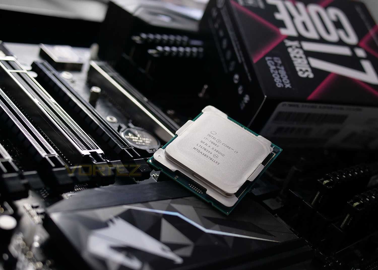 Процесор CPU Intel i7 7800X шест ядрен 4.00GHz 2066 X299 DDR4