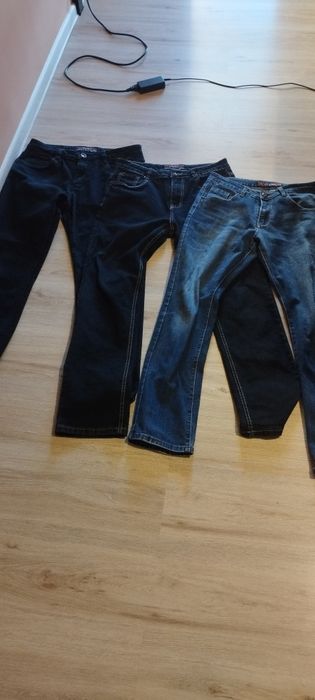 Мъжки дънки 31 и 33 размер или Л размер за 20 лв.