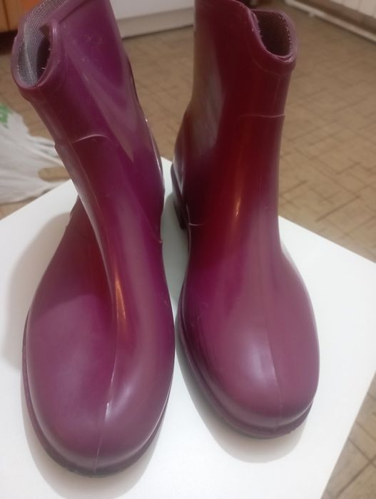 Продам сапоги резиновые