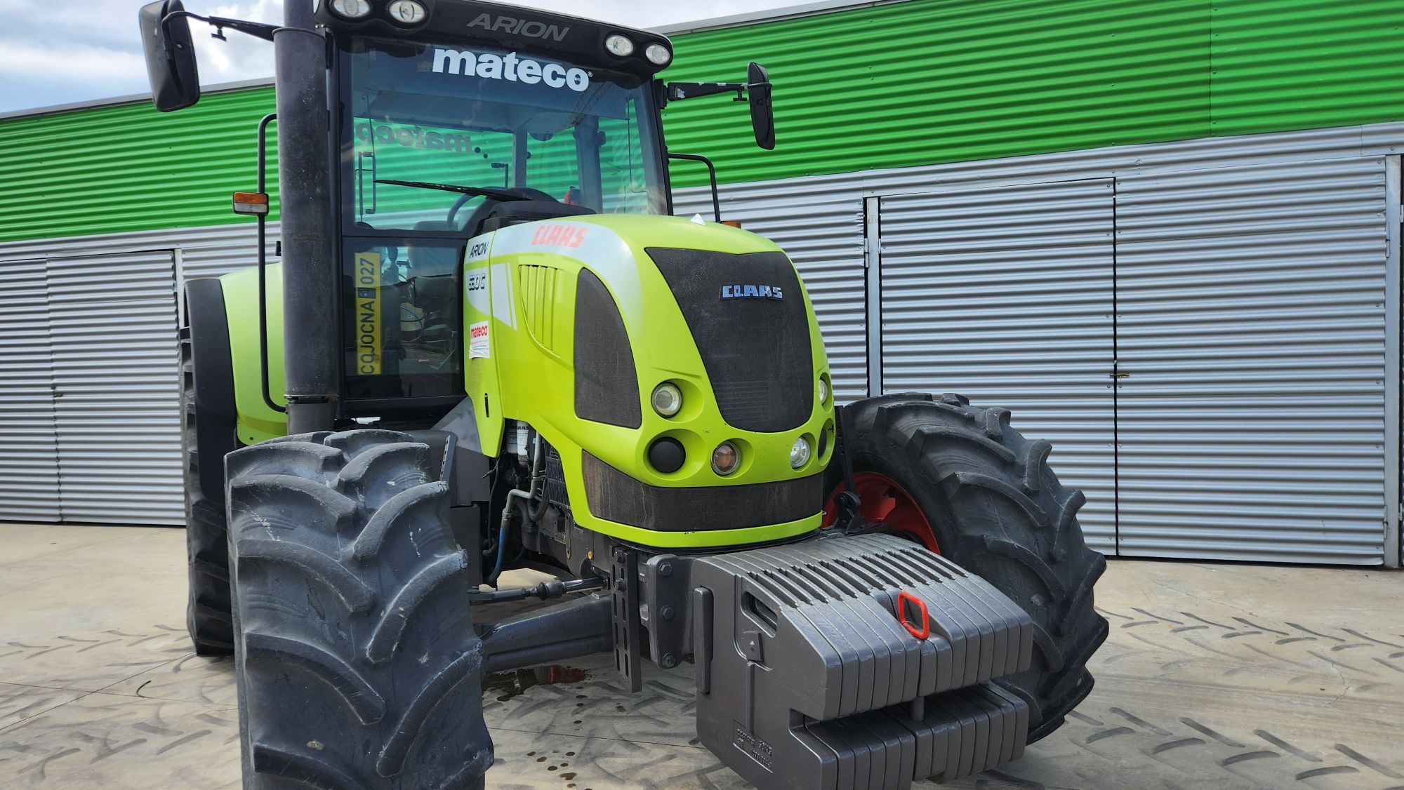 Vand Tractor Claas Arion 630