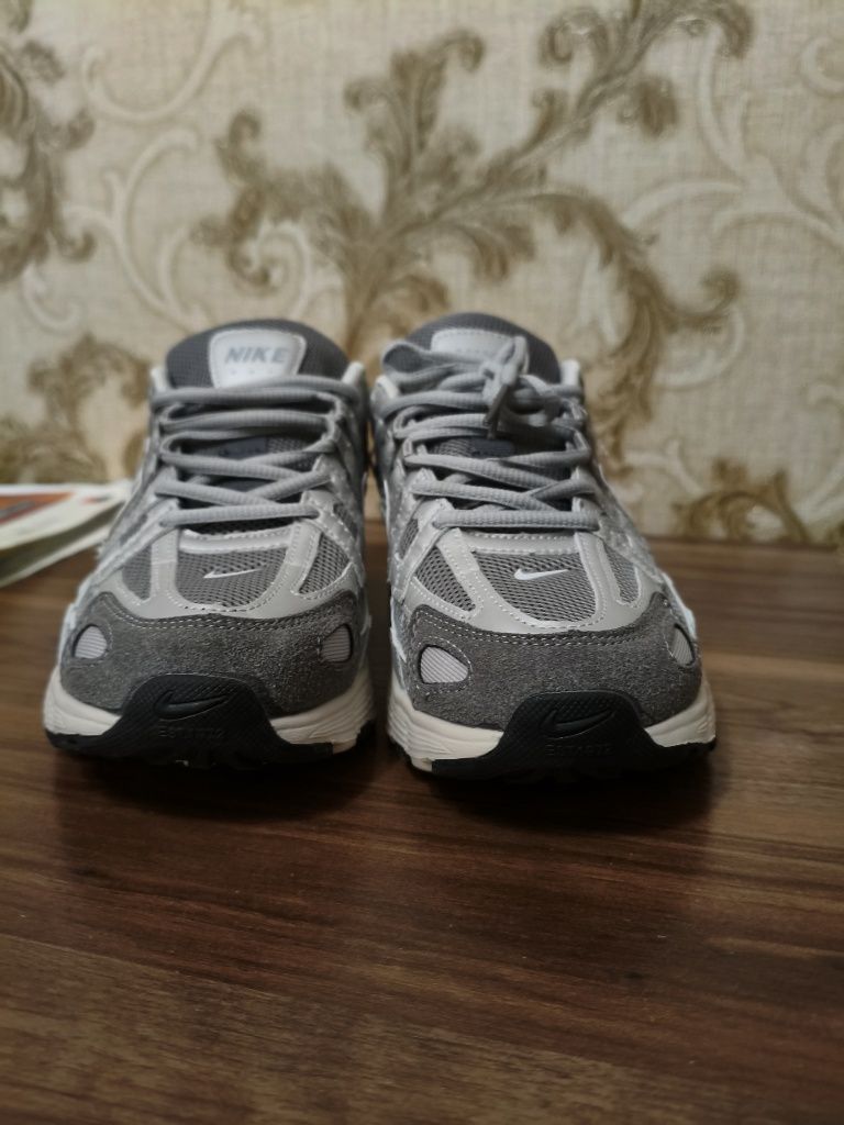 Кроссовки nike p6000