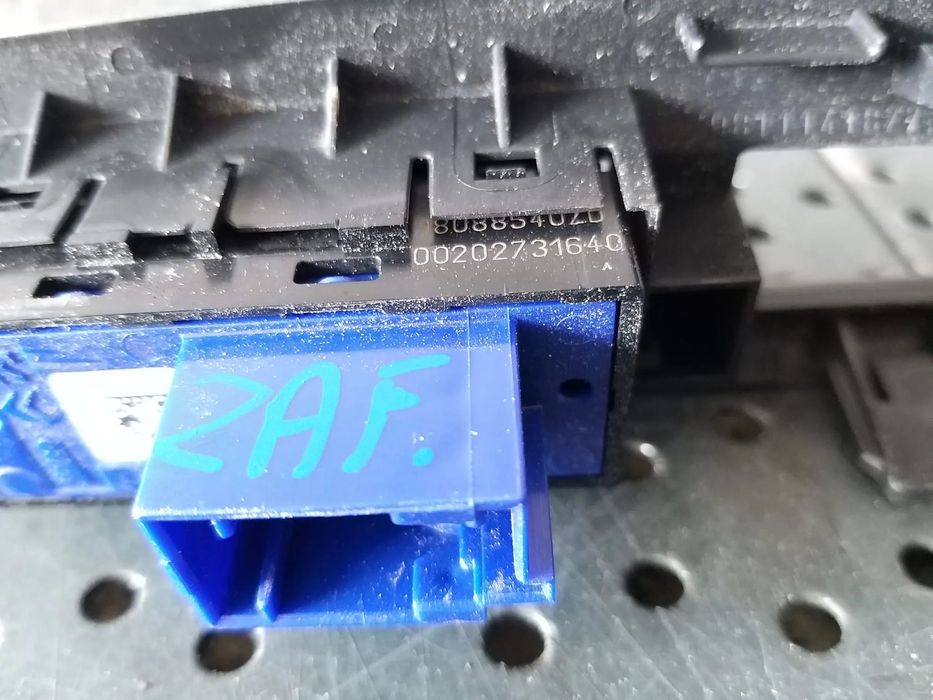 Panou butoane deschidere inchidere usi opel zafira e life 98088540zd