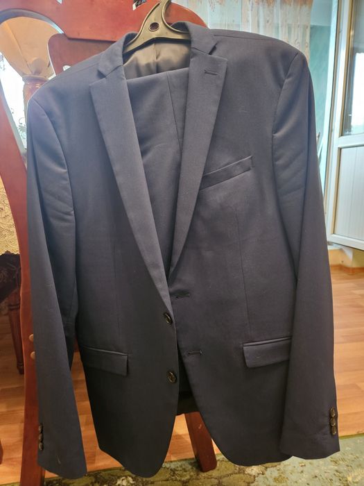 Костюм Zara классический  (двойка темно-синий)