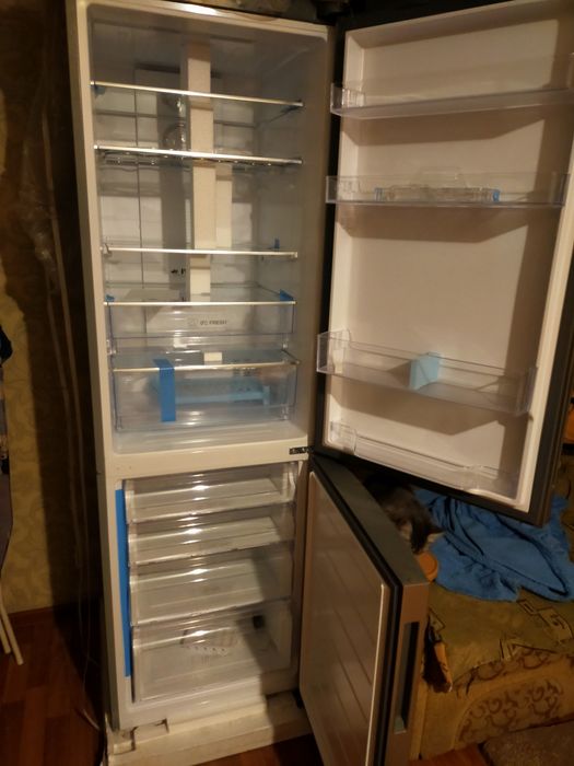 Холодильник Haier