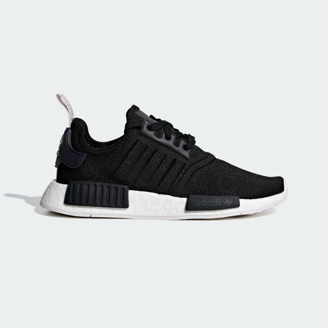 Оригинални дамски маратонки * ADIDAS NMD_R1 * EU40 2/3