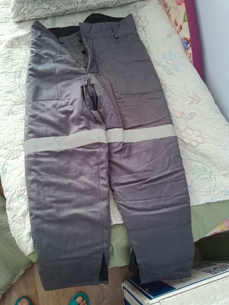 Продаю спец рабочие брюки
