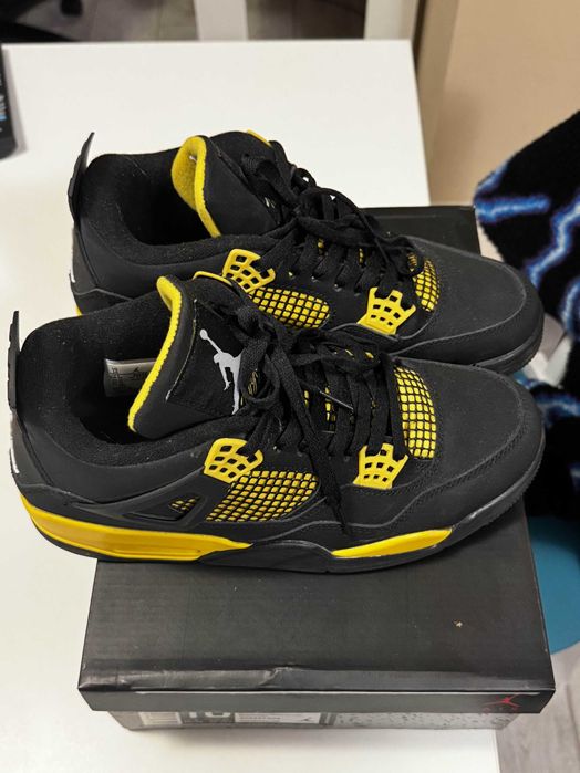 jordan 4 retro thunder