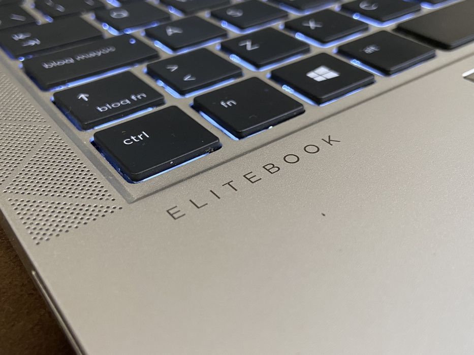 Noutbuk HP elitebook