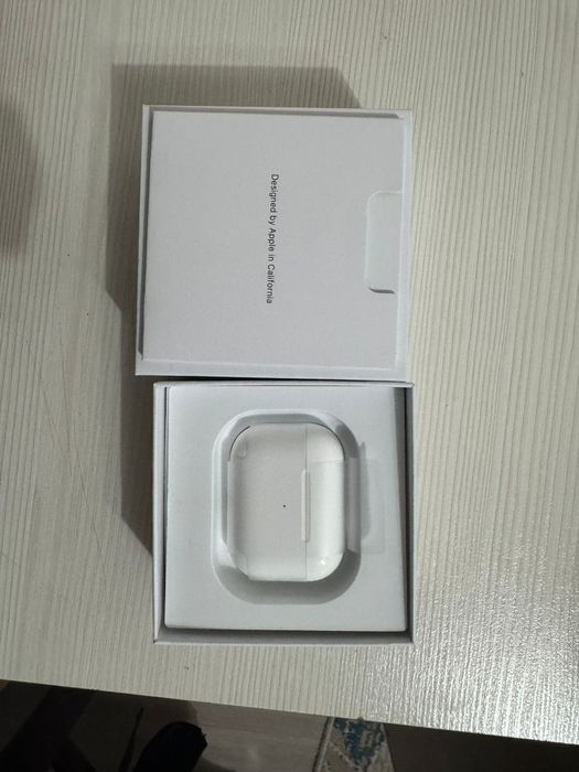 Продам наушники airpods pro оригинал (НОВЫЙ)