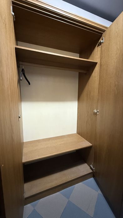 Шкаф в прихожую большой